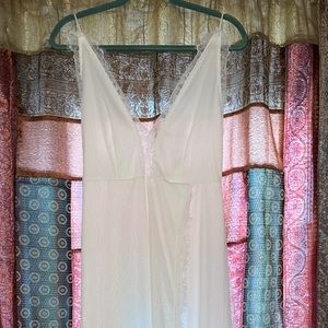 White lace beach dress Sz Medium